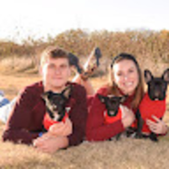 Meet your Posher, Taylor - Picture 1 of 1